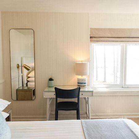 Newport Beach Hotel Екстериор снимка