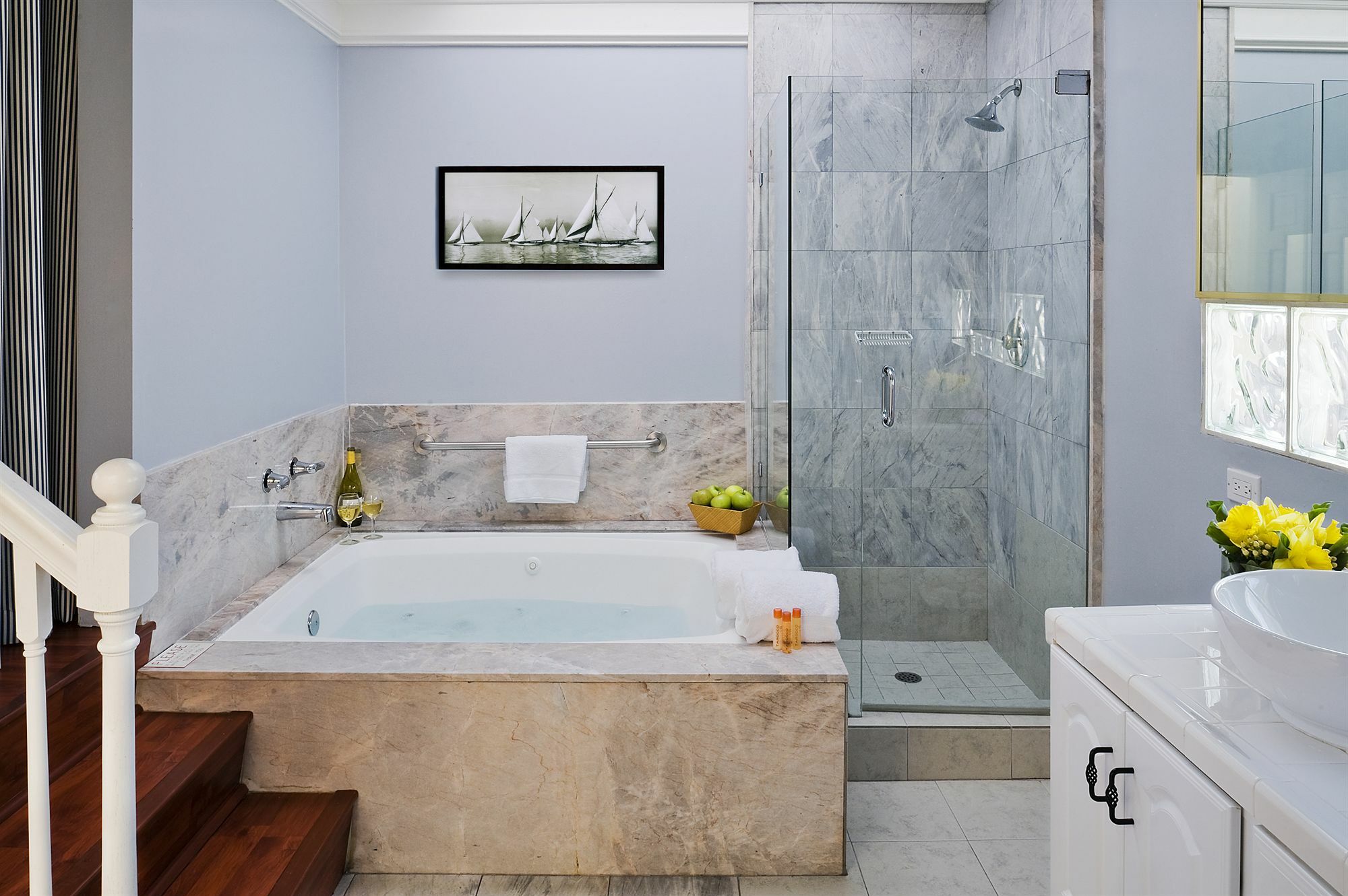 Newport Beach Hotel Екстериор снимка